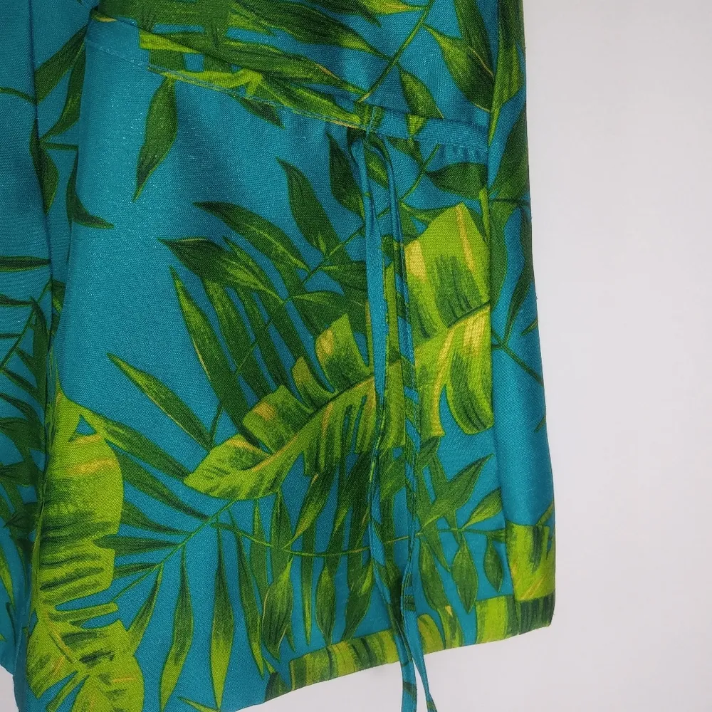 Beautiful 2X Lime Turquoise Sleeveless Palm Crop Top Plus Green - Image 5