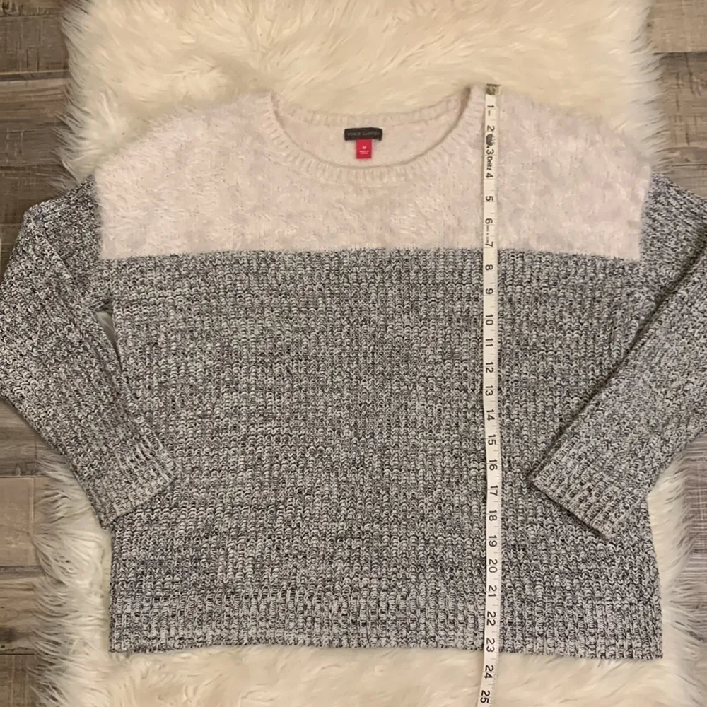 Vince Camuto eyelash and shaker knit colorblock pullover sweater M - Image 6