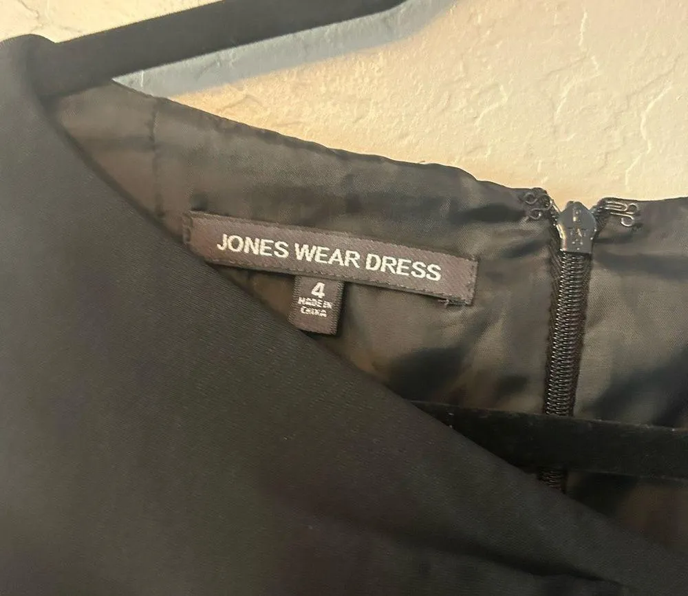 Jones Wear Dress black sleeveless dress with twist bow detail on front size 4 - Image 12