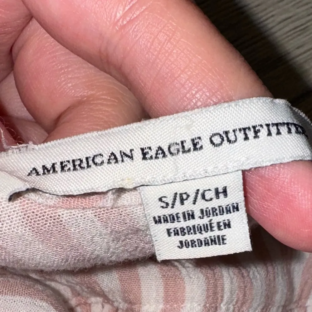 American Eagle Pink White Ruffled Crop Blouse - Image 2