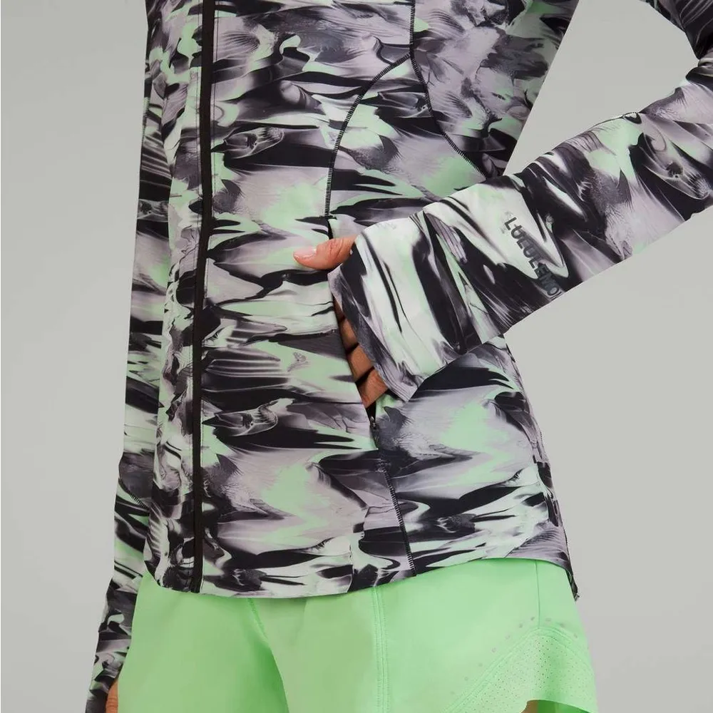 Lululemon  Mist Over Windbreaker Paint Glide Multi - Image 4