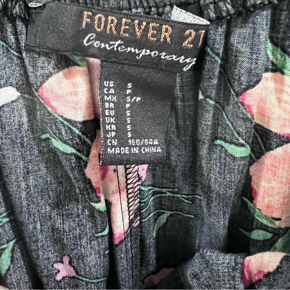 Off shoulder black and orange tropical print dress size small - Image 5