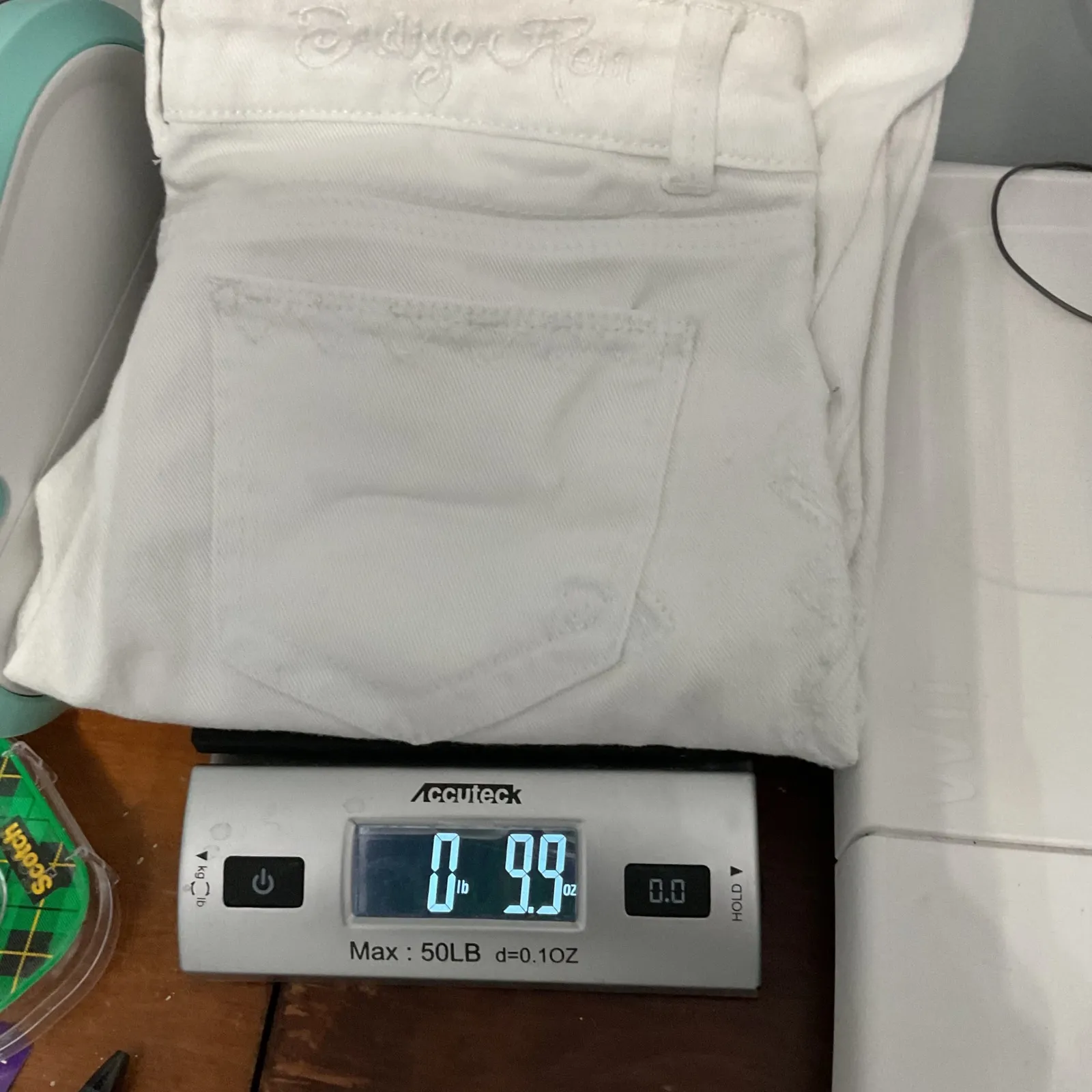 Indigo Rein White Skinny Jeans Women Size 3 Distressed Embroidered Detail - Image 5