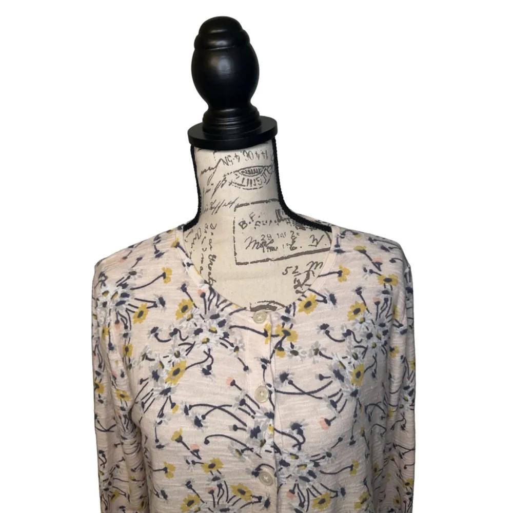 LOFT Large Light Pink Floral Cardigan - Image 2