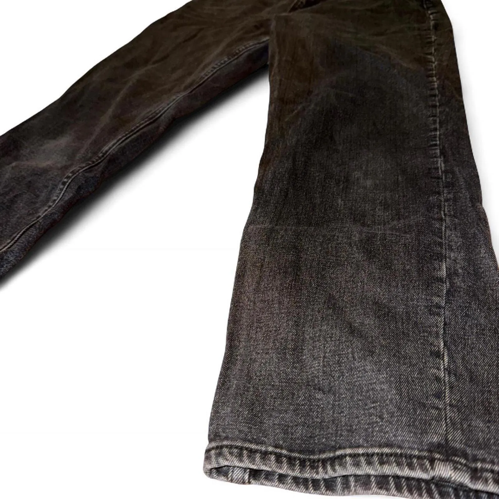 Abercrombie & Fitch Ultra High Rise Ankle Straight Jean - Image 4