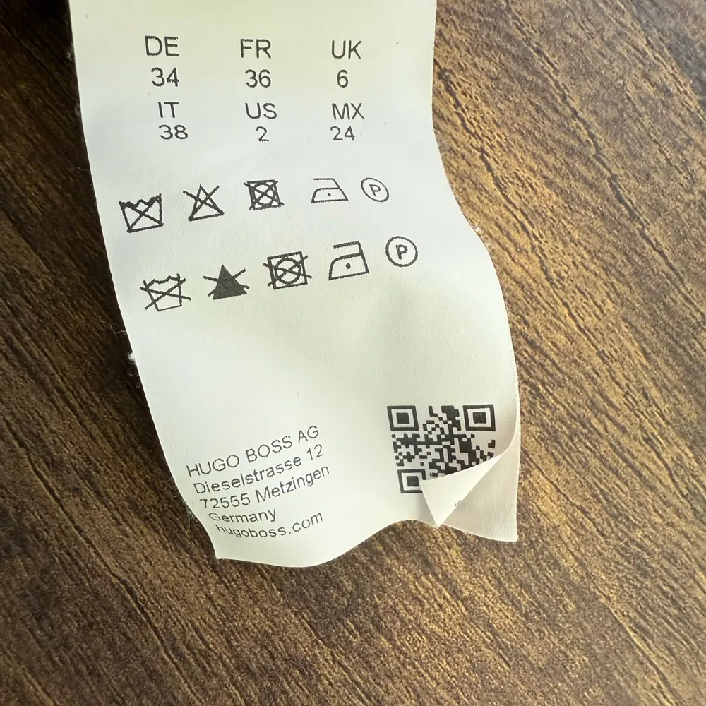 BOSS
Danotta Palm Wrap Dress White Size 2 - Image 7