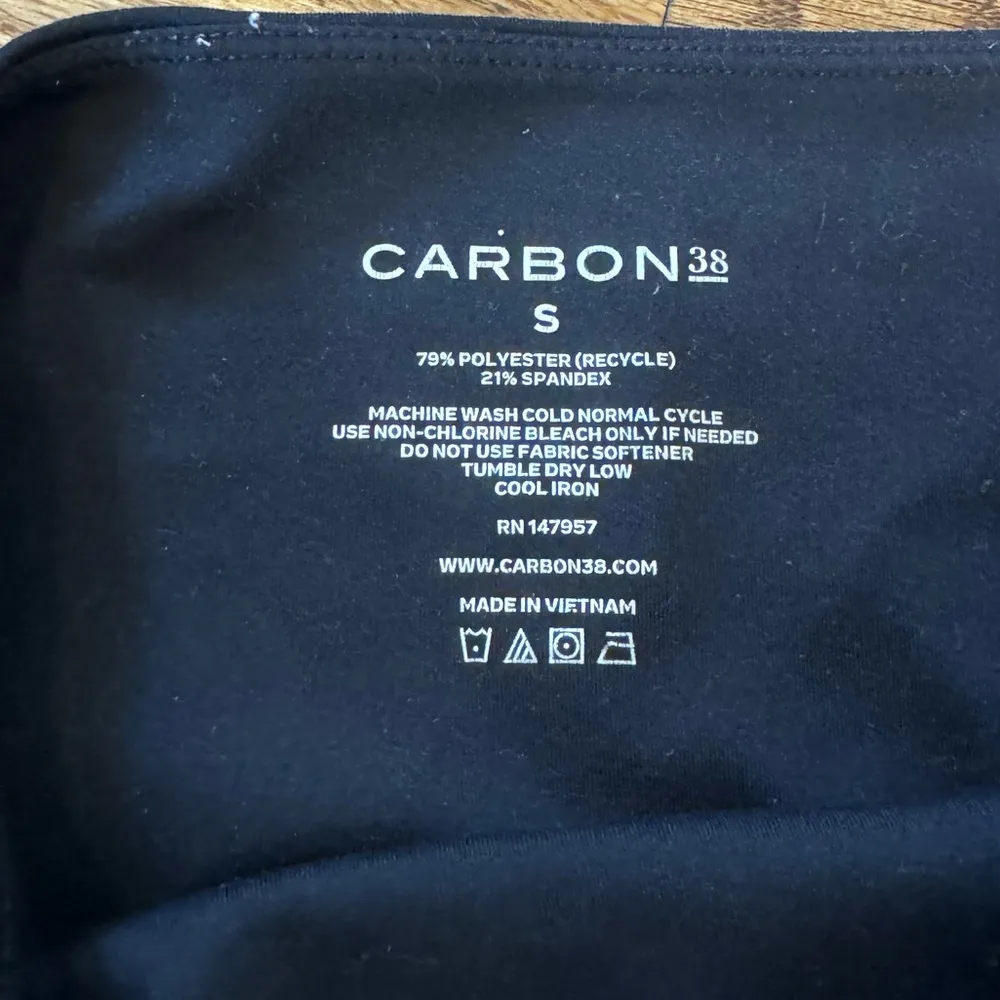 Carbon38 7/8 High Waist Airlift Leggings Size Small in Black - Image 3