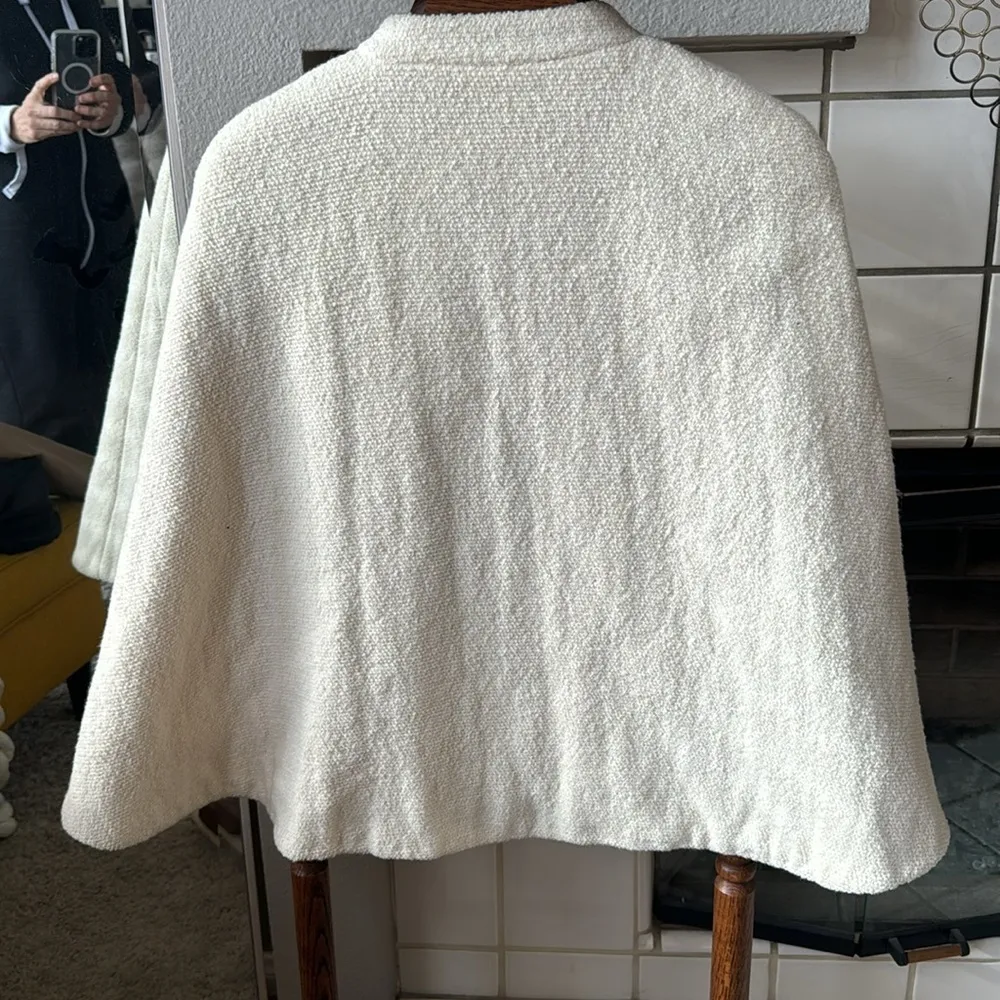 Zara cream colored cape size medium - Image 3