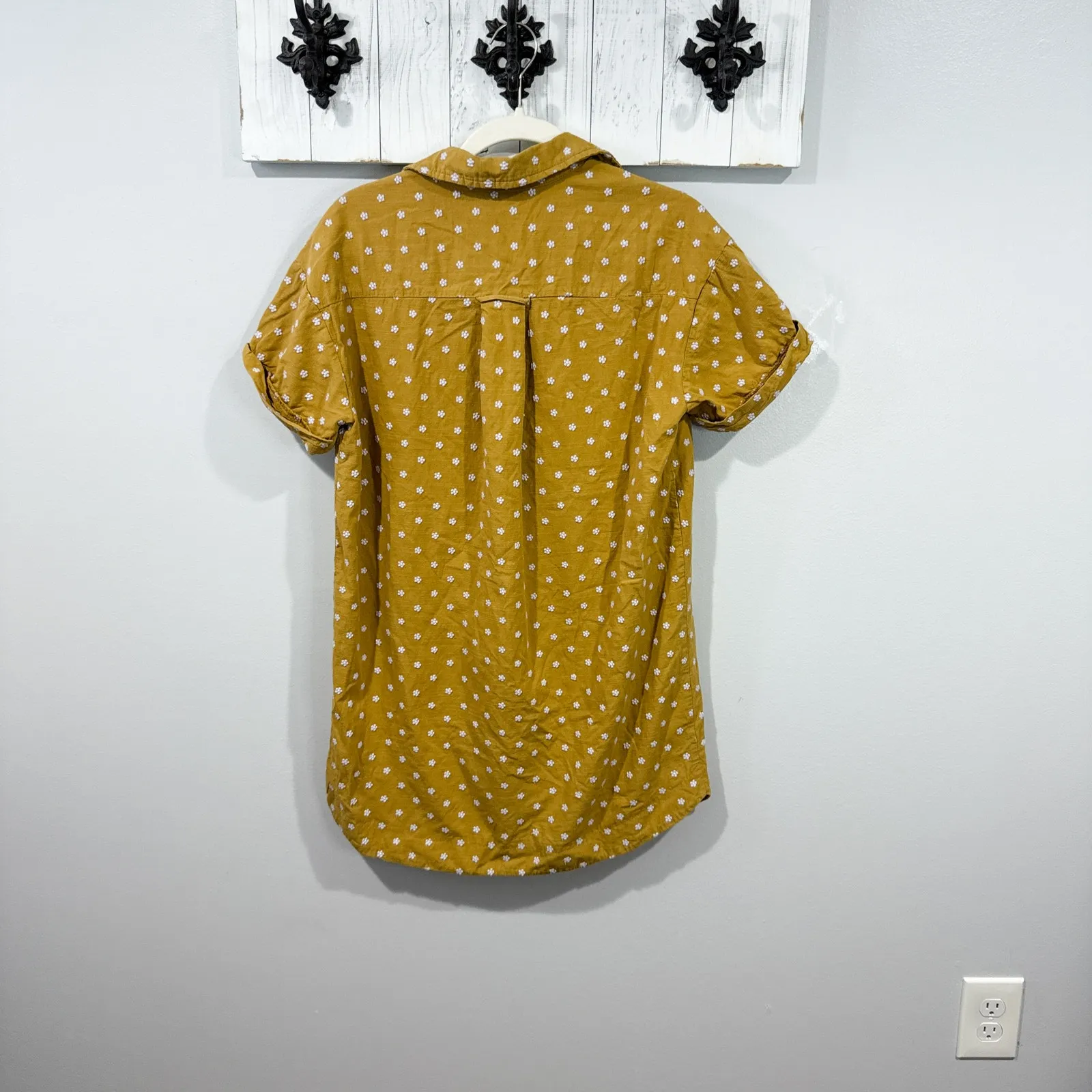 FRNCH Alea Floral Shirtdress Khaki Size XS EUC Button Front Short Sleeve - Image 5