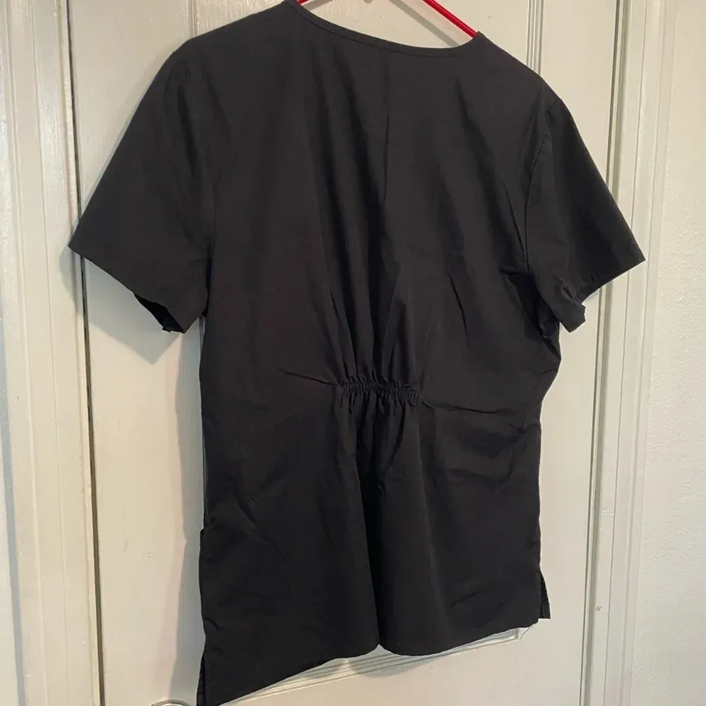 Jaanuu Black Scrub Top - Size XL​​​​ - Image 7