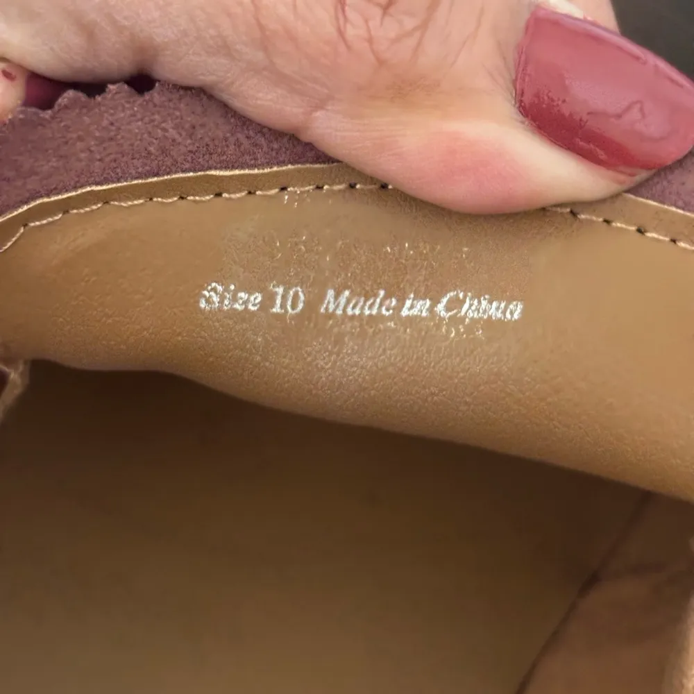 Dolce Vita Loafer in burgundy multi patent leather. Brown Size 10 - Image 8