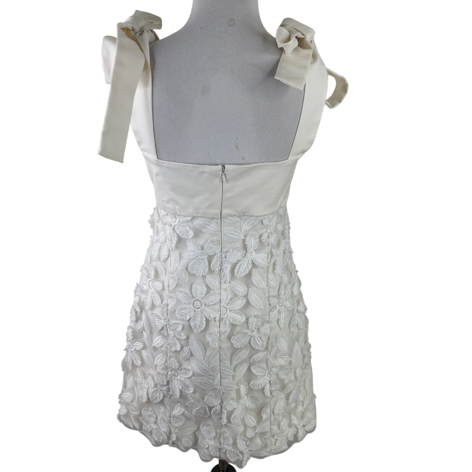 Alexis  Elaina Revolve Floral 3D Applique Tie Bow Mini Dress Size Small - Image 6