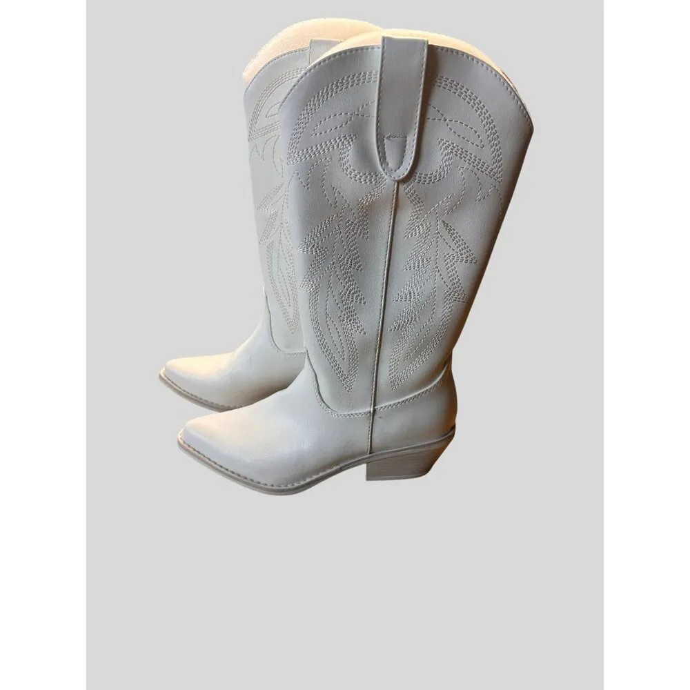 Soda White Western Cowboy Boots Embroidered Design Block Heel Size 5 - Image 4