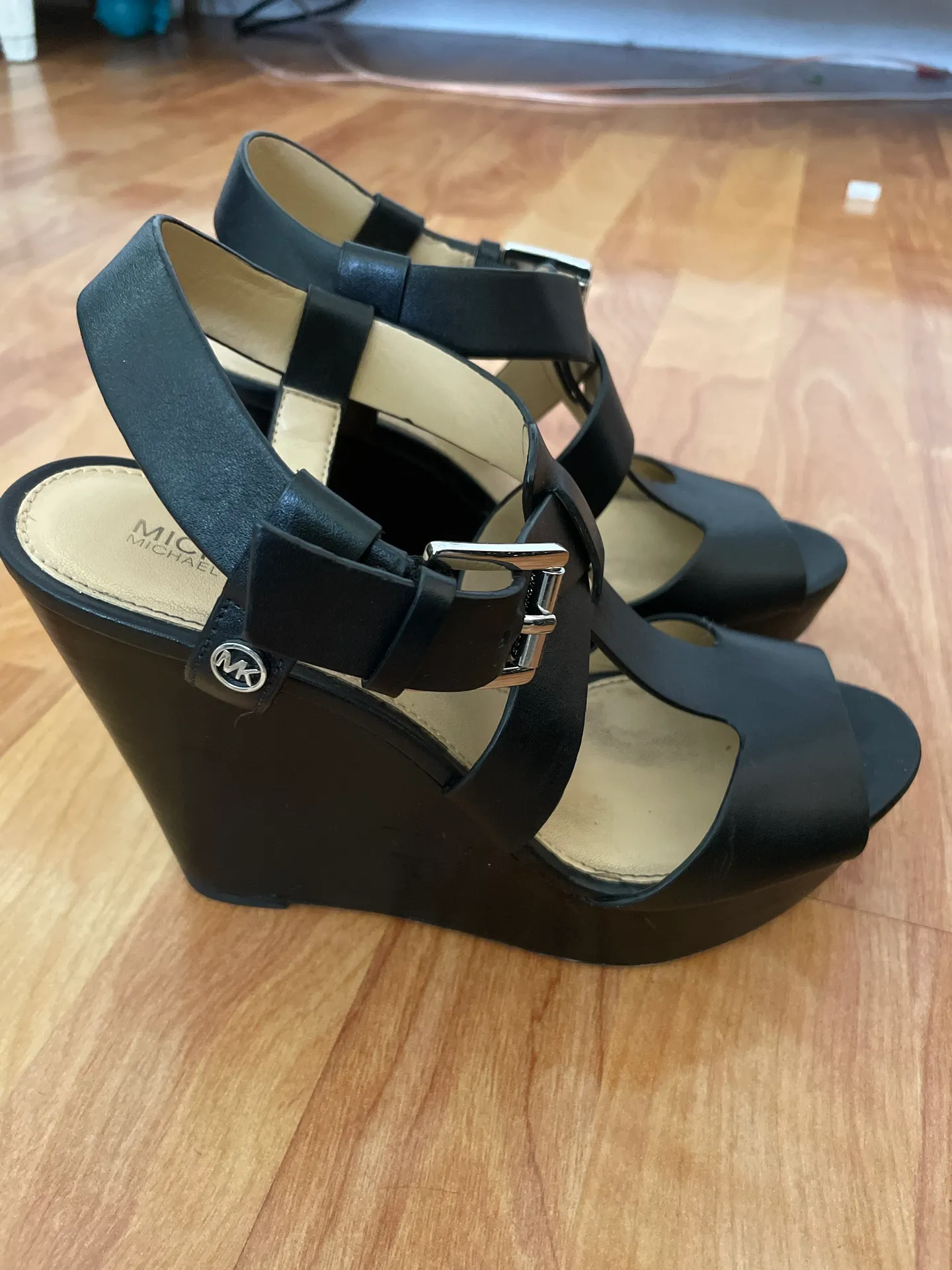 Michael Kors Wedges - Image 5