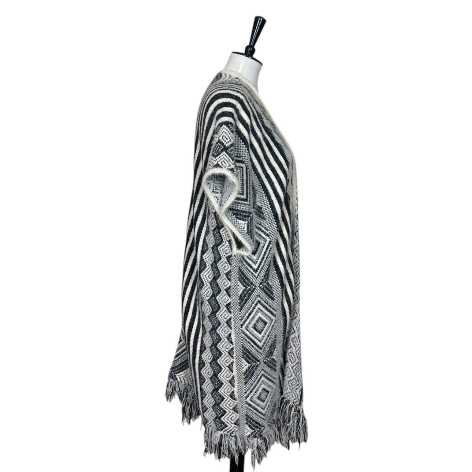 Emory Park Long Fringe Cardigan Sweater Open Front Cream Gray Boho Women’s Large - Image 3