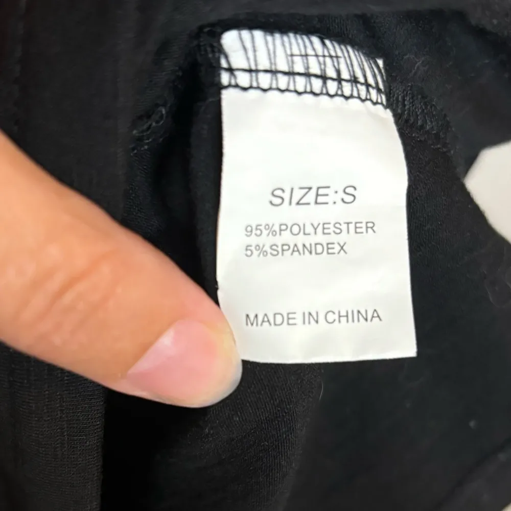 Women's Black Ripped Short Sleeve Tee Size Small - Image 3