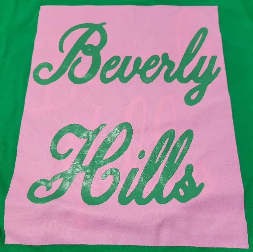 New Beverly Hills Shirt Size Medium M Jet John Eshaya Graphic Print T-Shirt NWOT Unisex T-Shirt  - Image 4