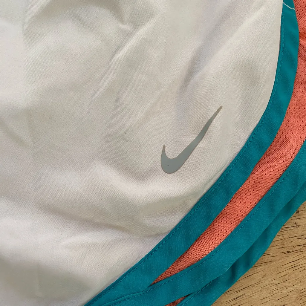 Nike Dri Fit Women’s‎ Size Small White Lined Poly Drawstring Athletic Shorts - Image 3