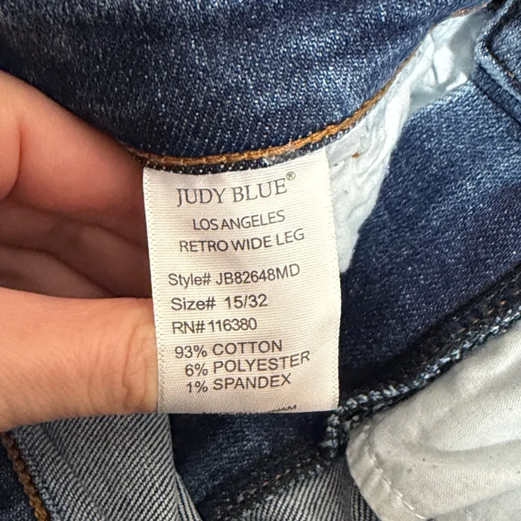 NWT Judy Blue Retro Wide Leg High Waist Raw Hem Jeans size 15 / 32 - Image 5