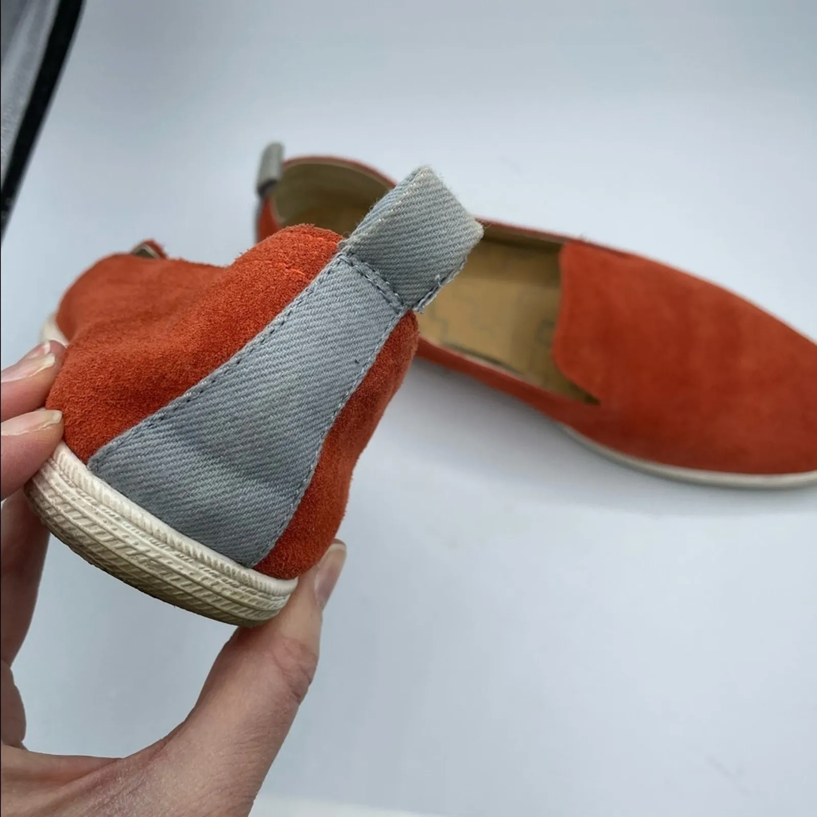 Dolce Vita Orange Suede Slip On Comfort Flats Womens 9.5 Shoes Loafers Sneakers - Image 6