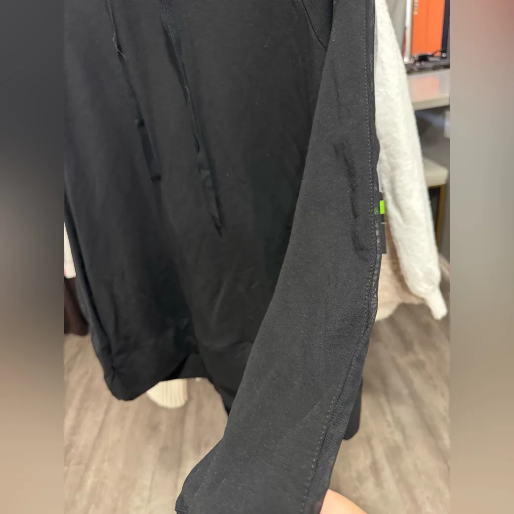 Athletic Works Women's Classic Black Hoodie - Image 4