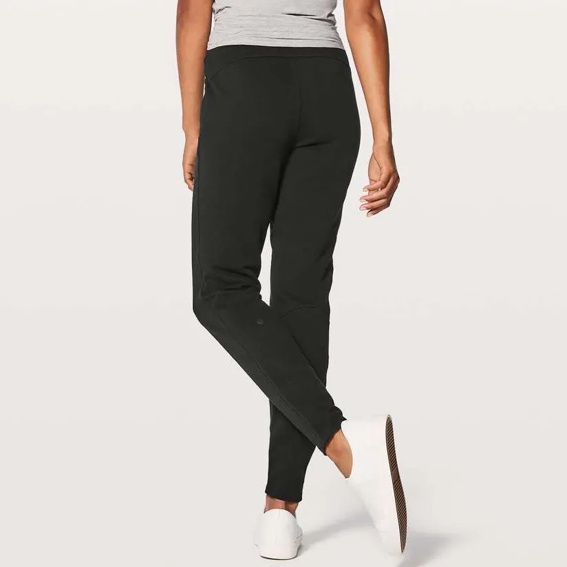 Lululemon Free To Roam Jogger *30" - Image 2