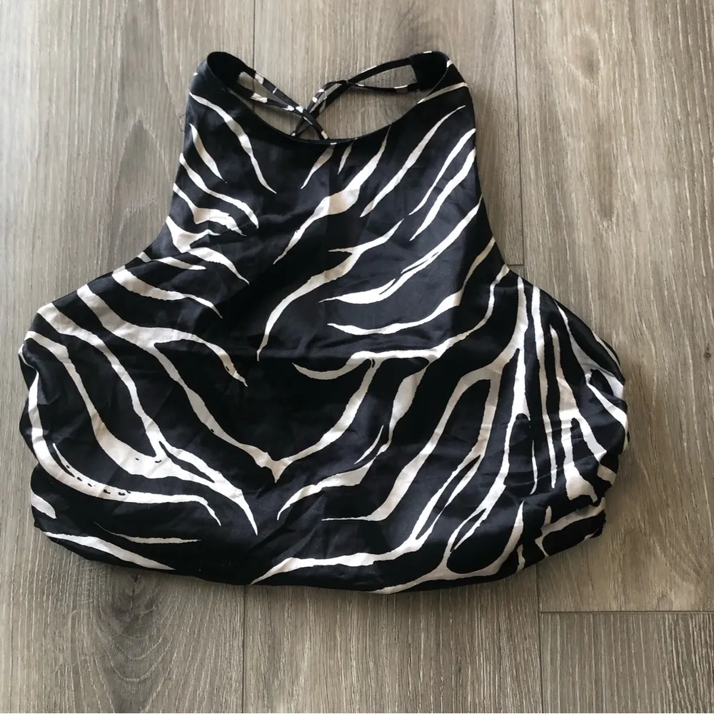 Zara  Zebra Print Top size large - Image 4