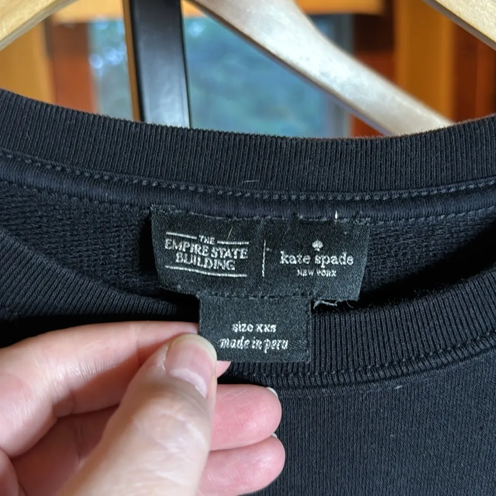 Kate Spade The Empire State Building Black 100% Cotton Sweat Shirt Fits up to M - Image 3