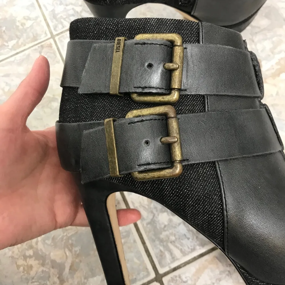 Diesel black booties Melrose Sydnay Buckle Platform Baddie 7.5 Y2K nightclub - Image 5