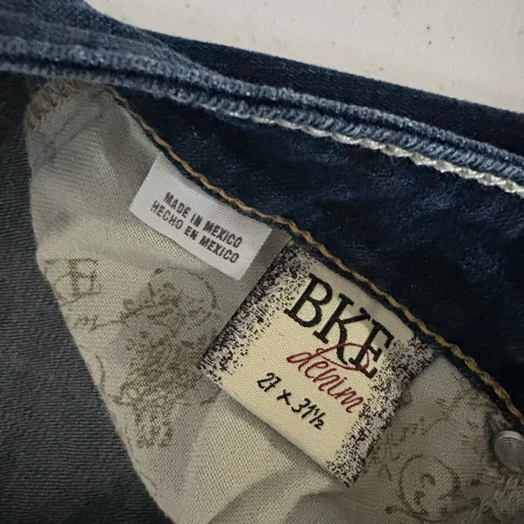 Womens BKE Buckle Bootcut Taylor Denim Jeans Size 27 EUC - Image 10