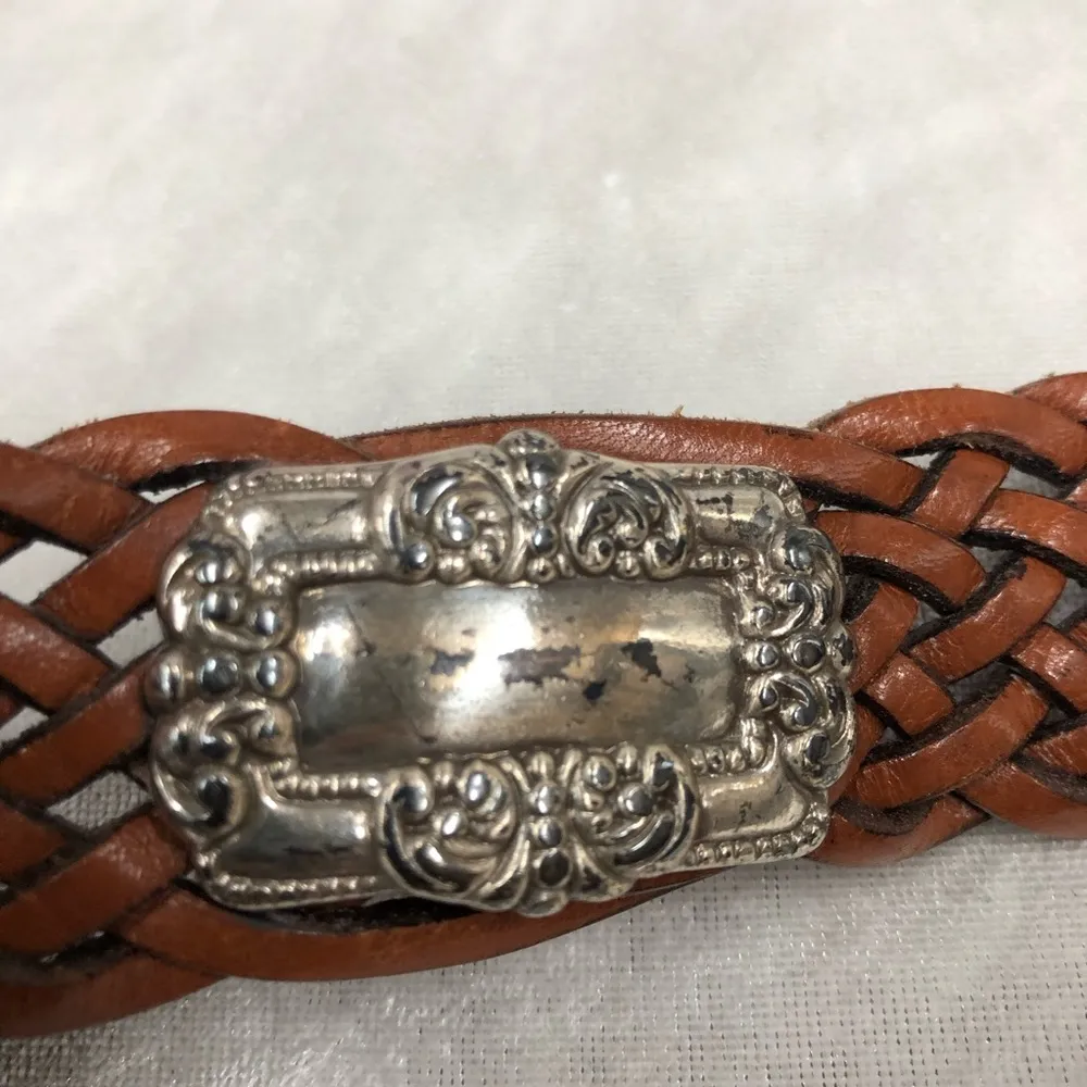 Vintage  Genuine Leather braided Belt Silver Medallion Concho Western med. - Image 4