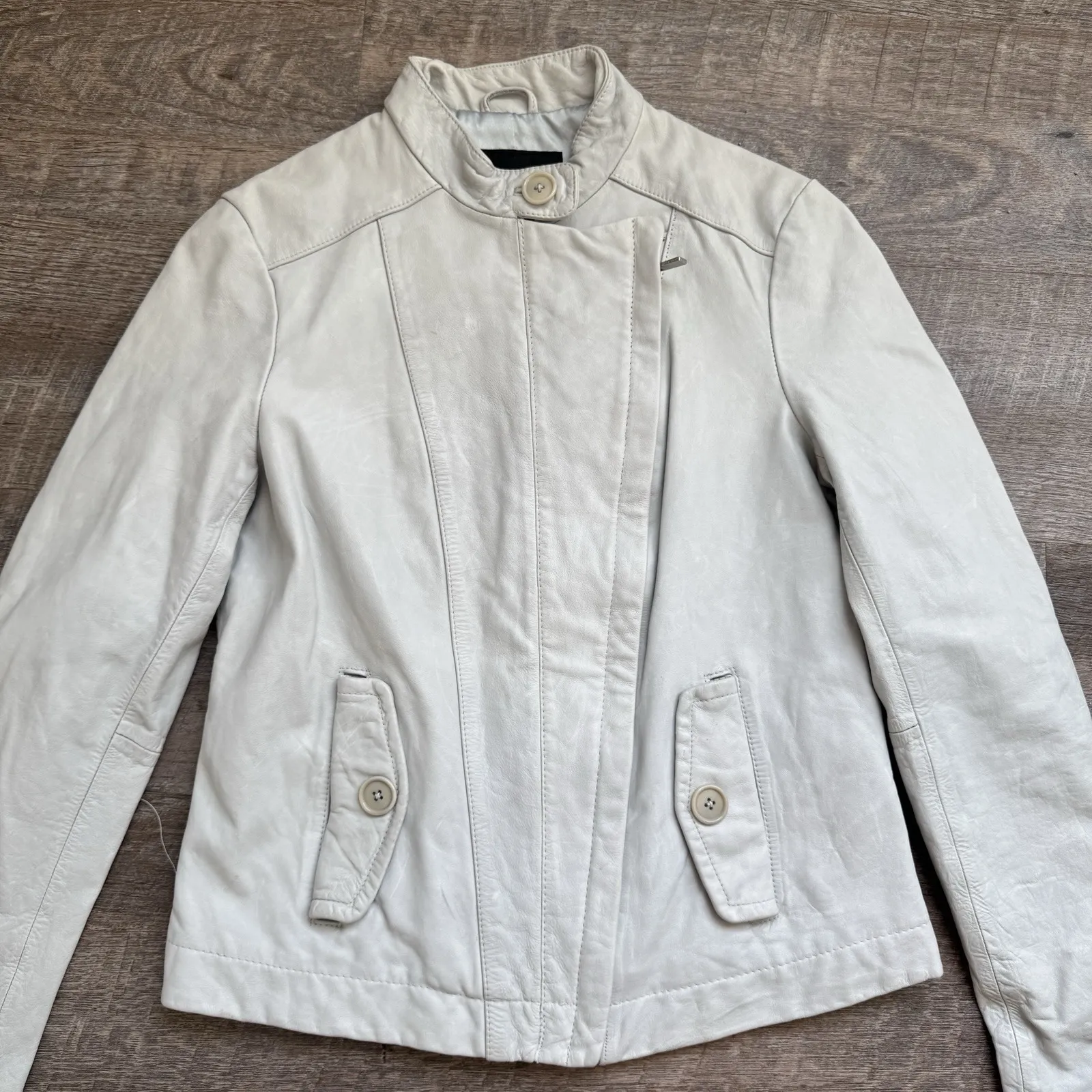 Club Monaco Women's Long Sleeve Mint Green Leather Bikers Jacket Size Small FLAW - Image 3