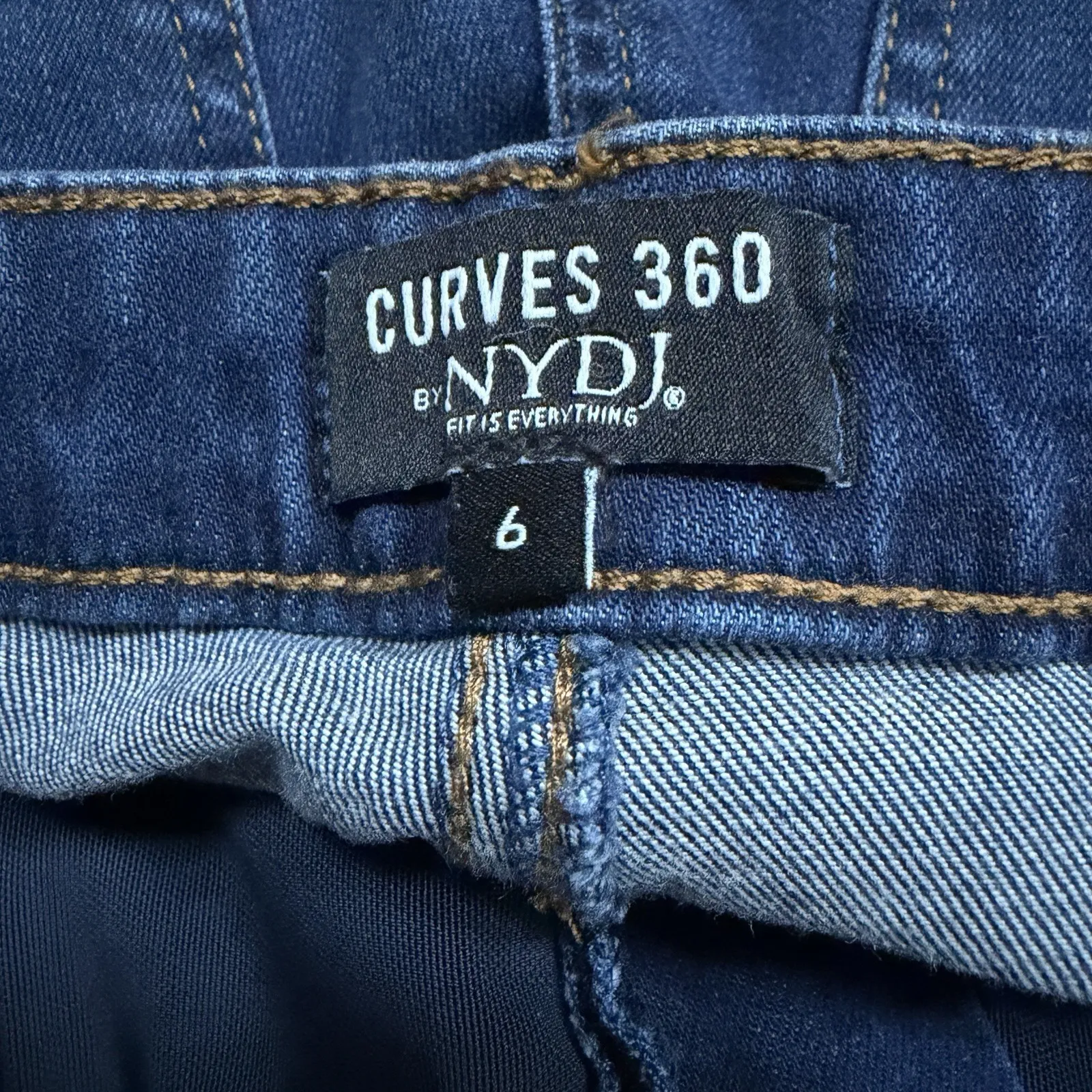 NYDJ Curves 360 Jeans Size 6 Slim Straight Ankle CDNA2637 Not Your Daughters - Image 2