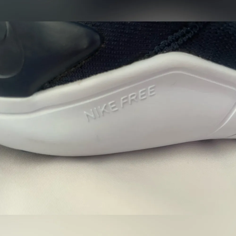 Nike  Free TR Fly Knit 3 Athletic Sneakers - Image 7