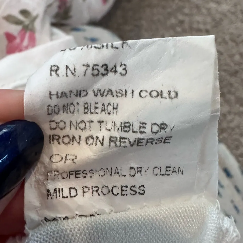 Dolce Ragazza Sz Small Pink Green Floral Cold Shoulder Top Made in Italy - Image 8