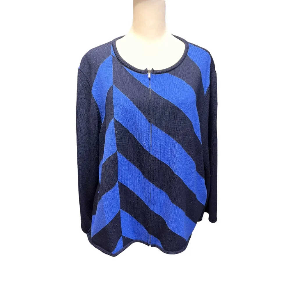 St.John Women’s zip up wool cardigan size Xl - Image 2