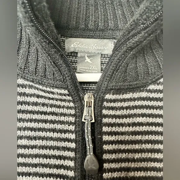 Eddie Bauer Women's Full Zip Sweater Sz 2XL Striped Knit Top Black‎ White - Image 6