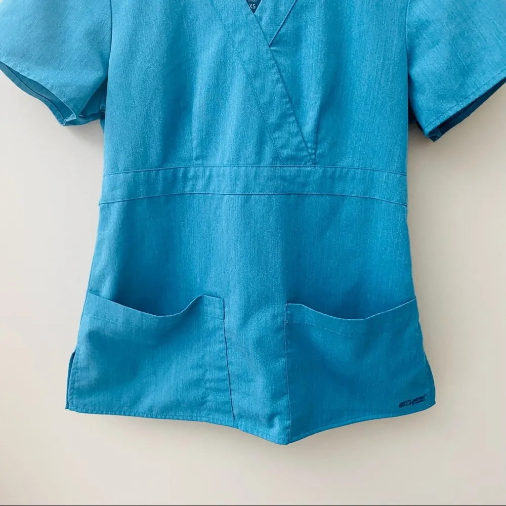 Grey's Anatomy Scrub Top Blue/Green Sz XS - Image 3