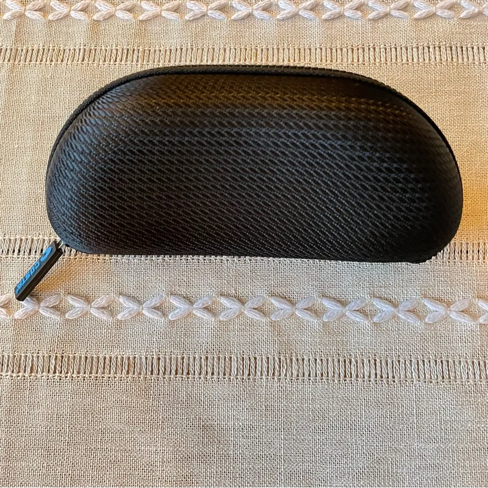 🌊COSTA Hard Case, 2 Decals & Paperwork🌊 🆕 Black - Image 5