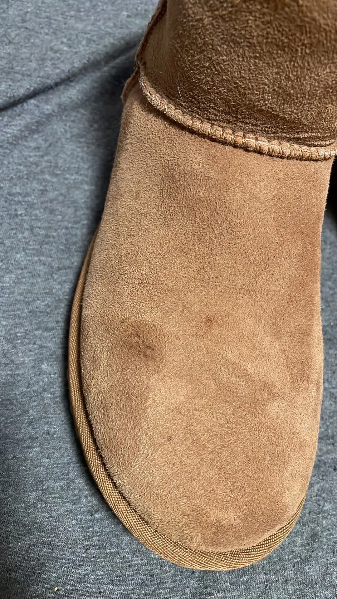 UGG Mini Womens - Image 3