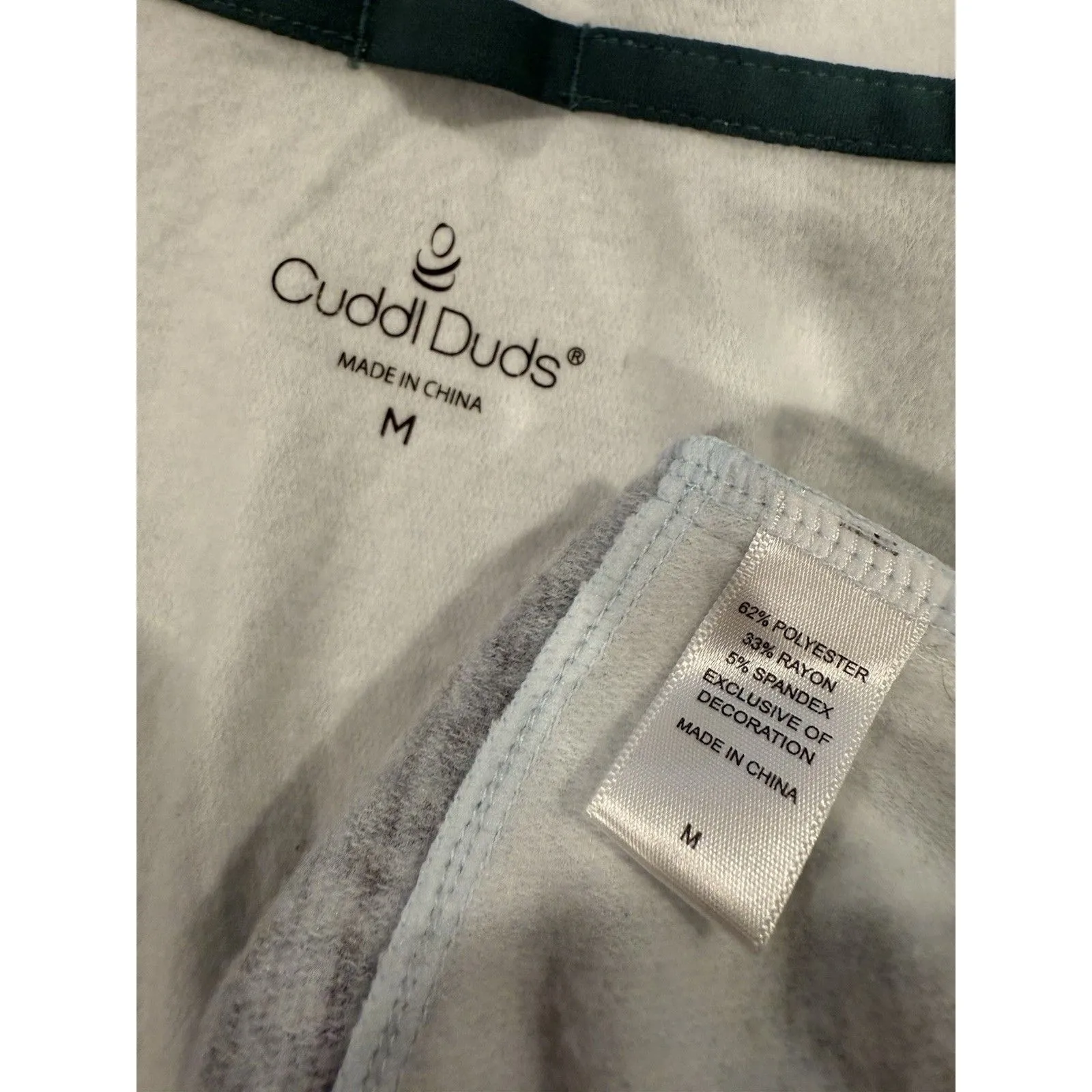 Cuddl Duds Cardigan Hoodie Womens Medium Fleece Open Front Travel Pockets Lounge - Image 3