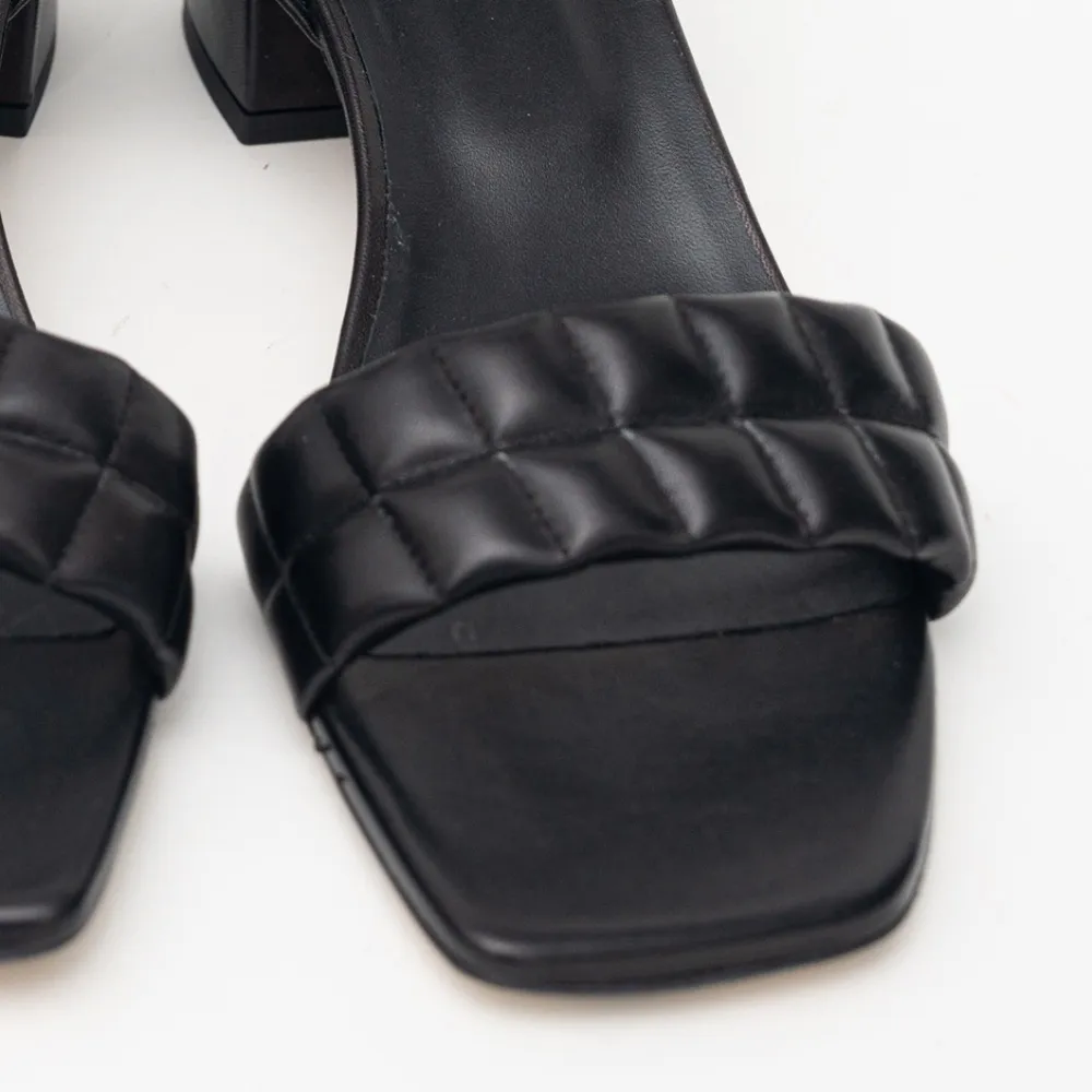 La Canadienne Rover Quilted Puffy Leather Sandal Black Size 9.5 - Image 7