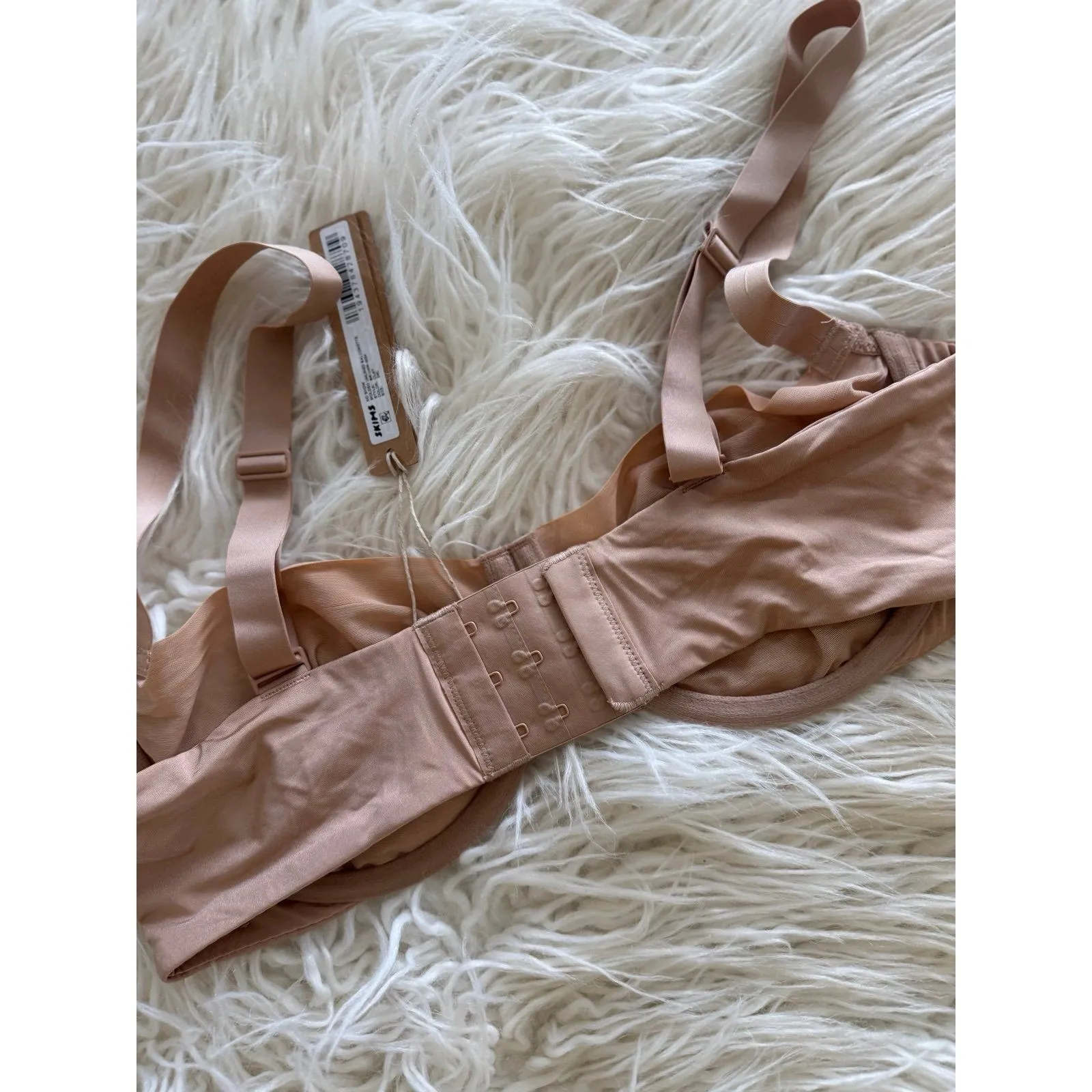 Skims No Show Molded Unlined Balconette Bra Size Clay 34C - Image 5