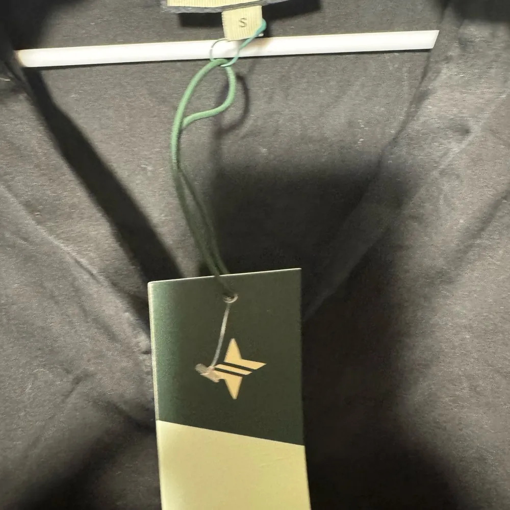 Tuckernuck Black Casual Button Down Shirt - Image 4