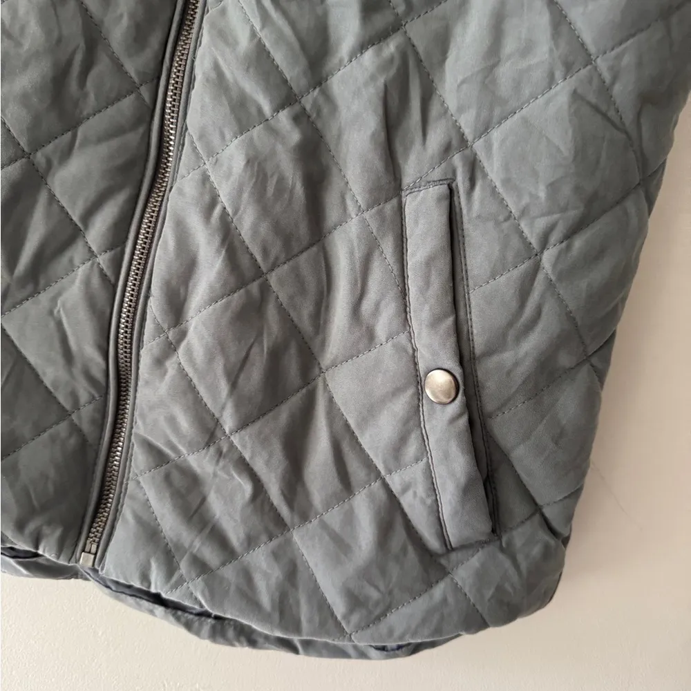 Laura Scott Gray Puff Quilted Vest Jacket - Image 3