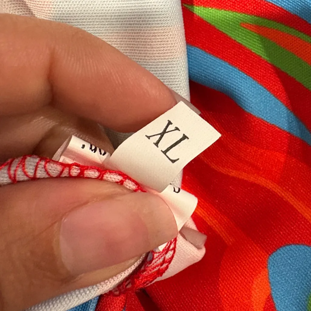 🆕 Vibrant Multicolor Romper Size XL Red - Image 7