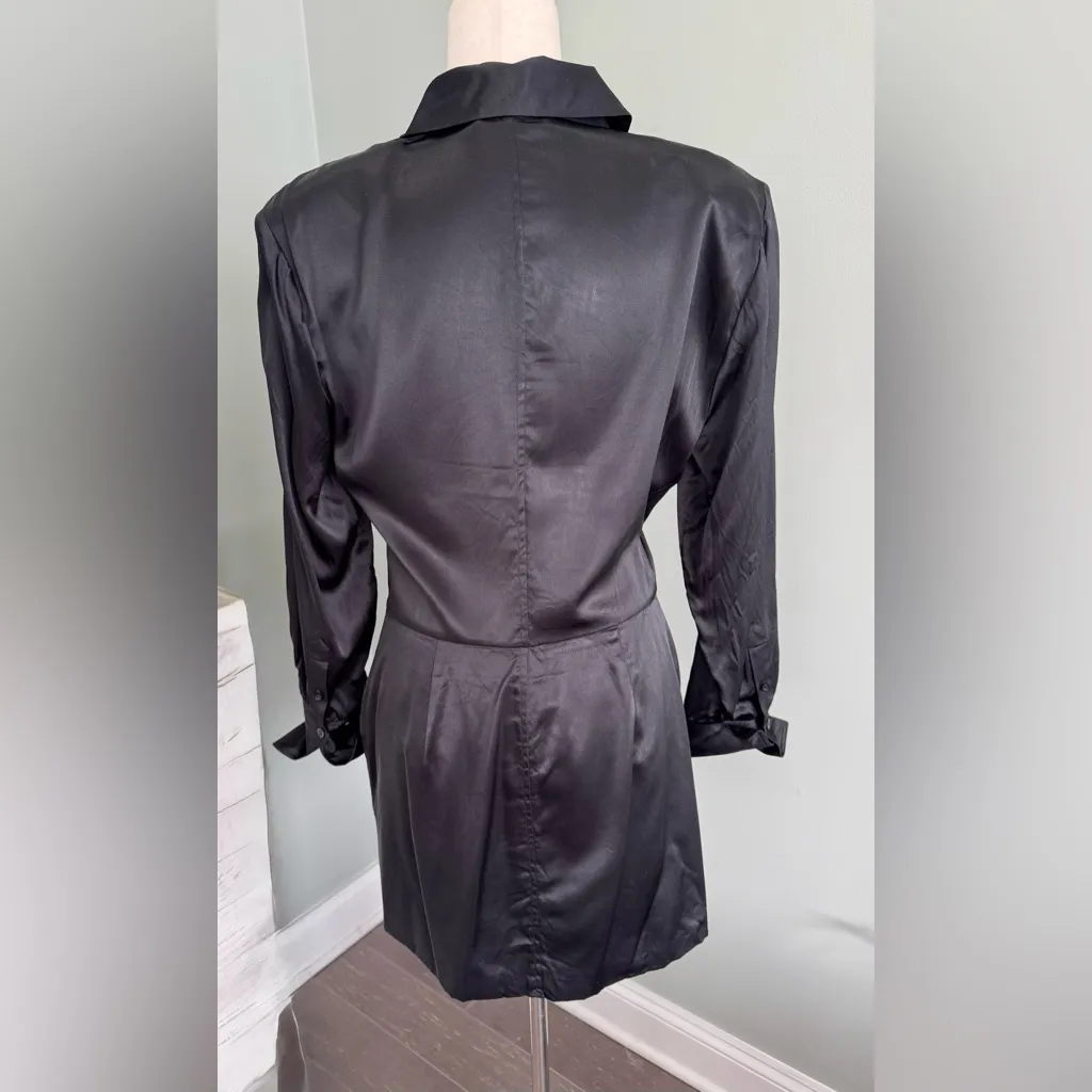 Frame Strong Shoulder Mini Dress in black stretch silk. sz M cocktail festive - Image 3