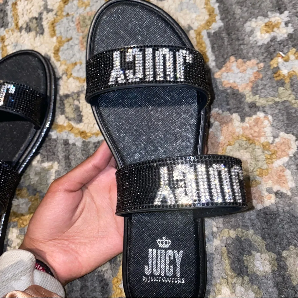 Juicy Couture  2000s glamorous glamour bedazzled rhinestone sandals - Image 6