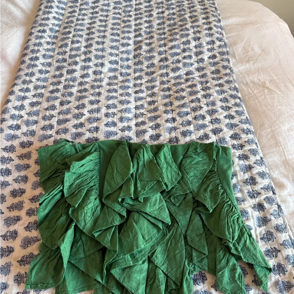 Anthropologie Green Ruffle Crop Top - Image 3