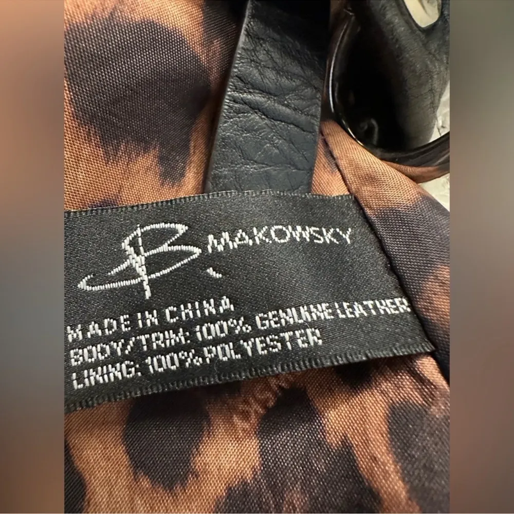 B Makowsky Black Leather Hobo Shoulder Bag Y2K
Animal Print Lining - Image 9